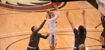 Chadron State hoops return to action in Denver - Vimarsana News