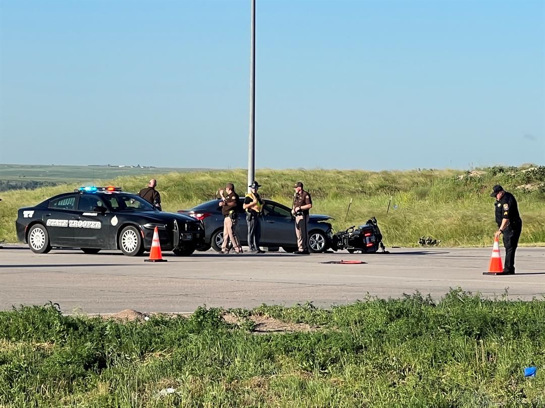 Authorities investigating fatal motorcycle accident in Sidney Monday