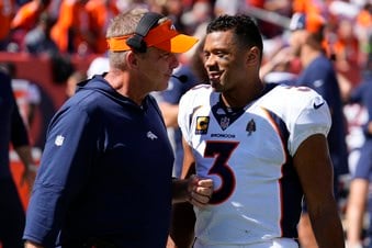 Denver Broncos fall to Washington Commanders despite Russell Wilson's Hail  Mary - CBS Colorado