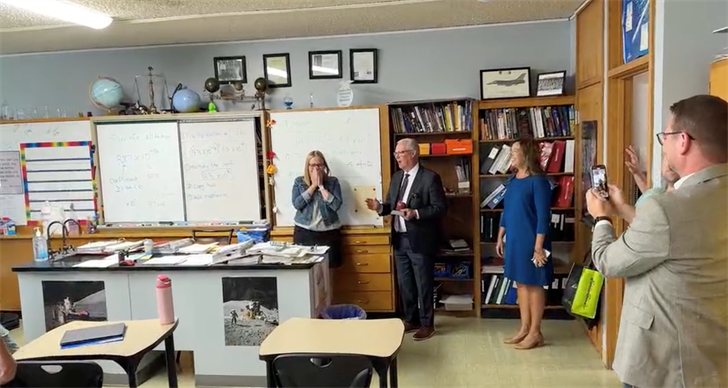 Mullen science teacher named Nebraska Teacher of the Year