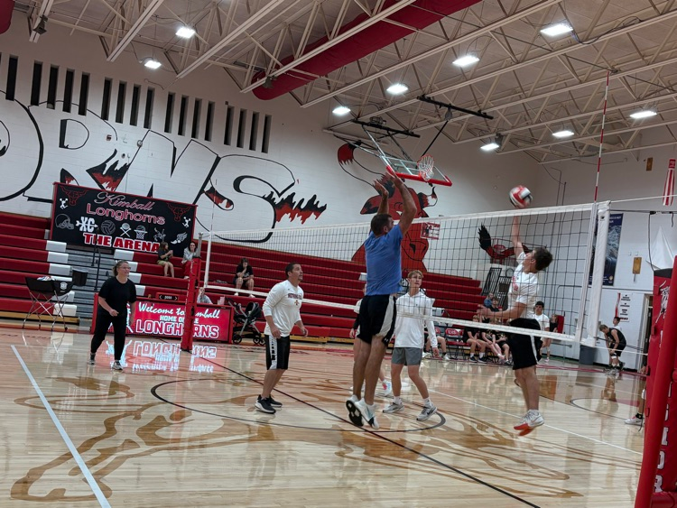Students and teachers played against each other in a Powder Puff Volleyball tournament Sunday night to kick off homecoming week.