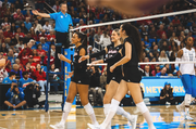 Nebraska tops UCLA, stays unbeaten at 25-0