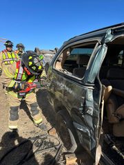 Sidney firefighters spend Sunday training in vehicle extrication