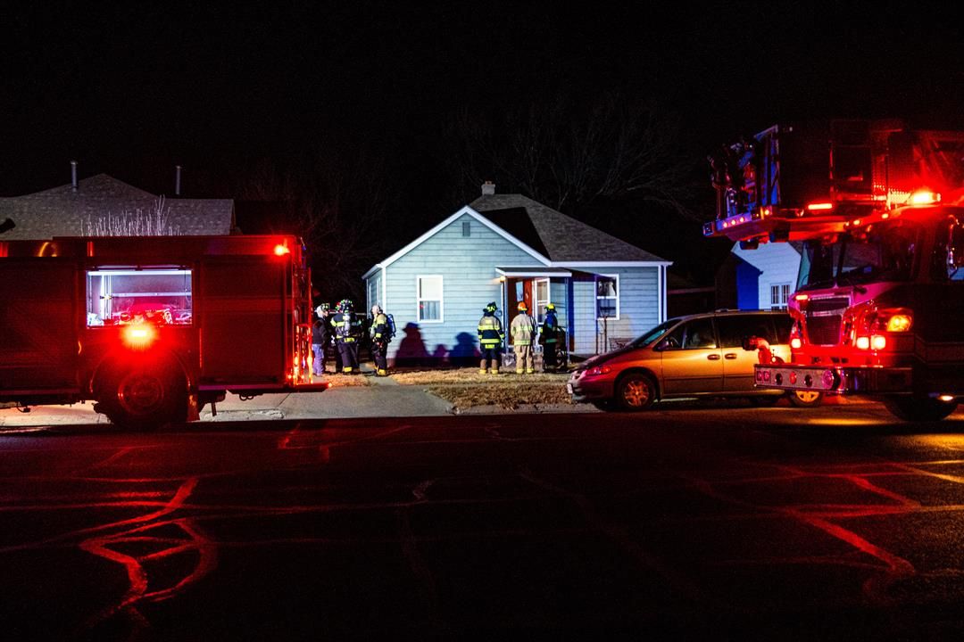 Small exterior fire quickly extinguished at Sidney home