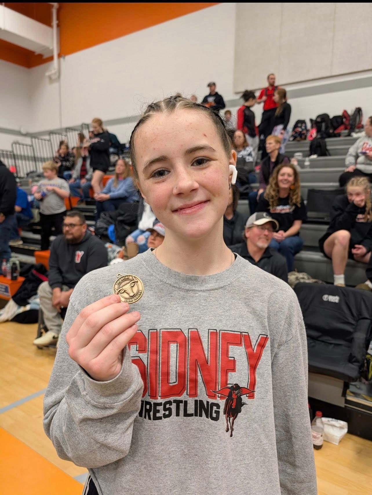 Prep wrestling roundup: Lexington girls dominate field at Higgins Invite in Lexington