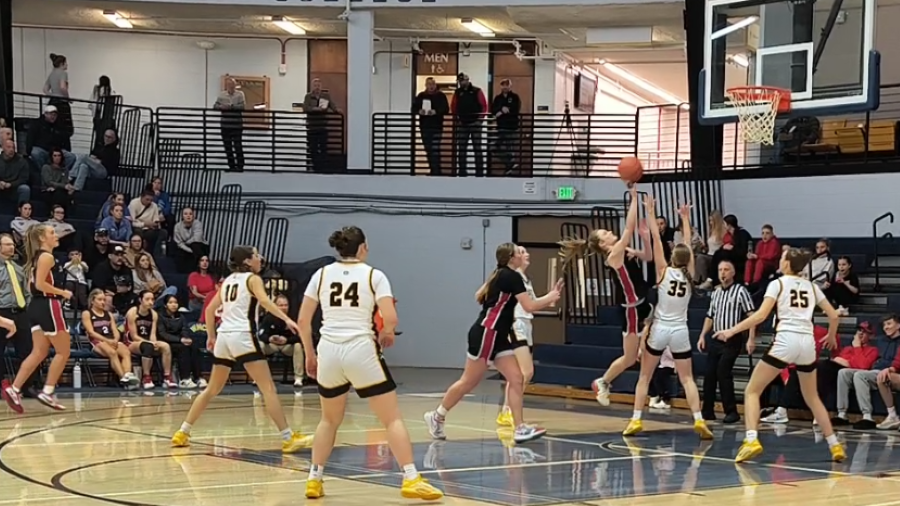 Sidney falls to Gretna East in Western Conference Championship